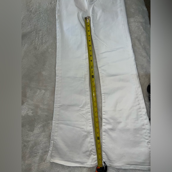 American Eagle Outfitters Crisp White Denim Boot Cut Jeans - Picture 8 of 8